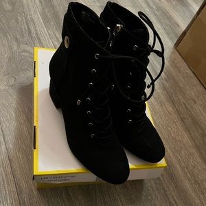 Liz Claiborne bootie